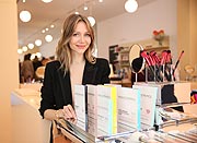 Natalie Franz (Magic Stripes) beim Zalando Beauty Pop-Up Event am 09.05.2019 in M&uuml;nchen  &copy;Foto:Gisela Schober/Getty Images f&uuml;r Zalando